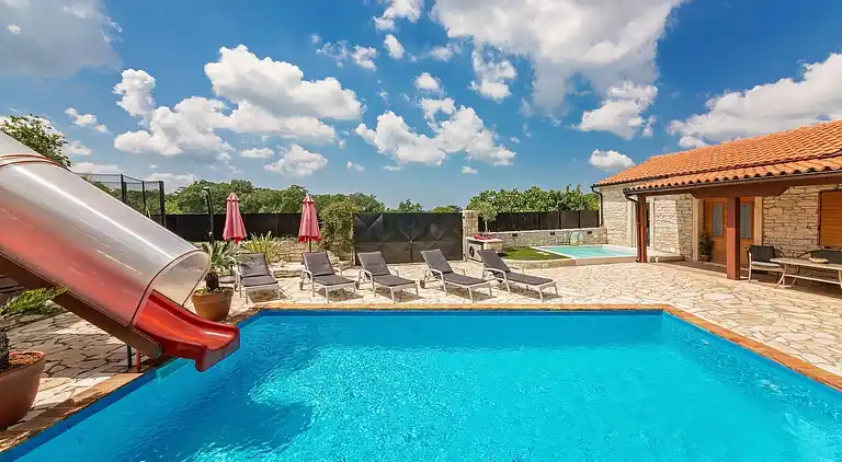 Vakantiehuis in Jakovici