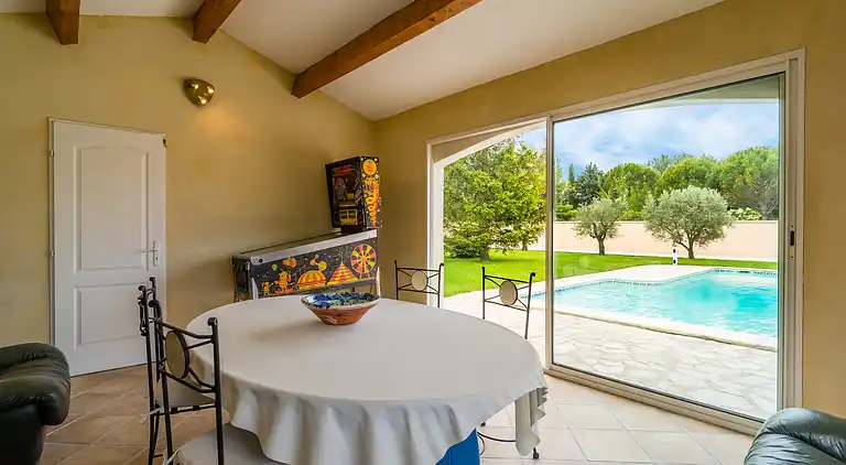 Holiday home in Pernes-les-Fontaines