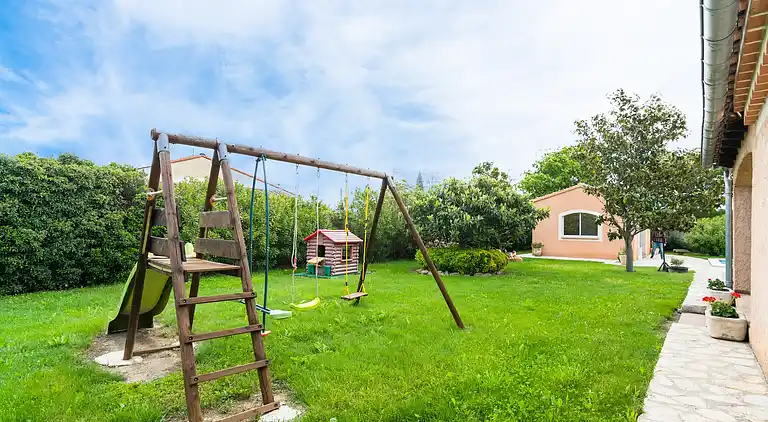 Holiday home in Pernes-les-Fontaines