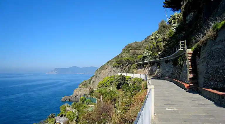 Apartment in Ameglia