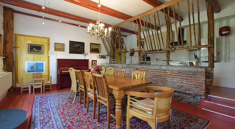 Farm house in Bronneger