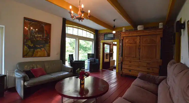 Farm house in Bronneger