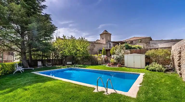Cottage in Argençola