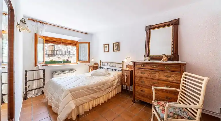 Cottage in Argençola