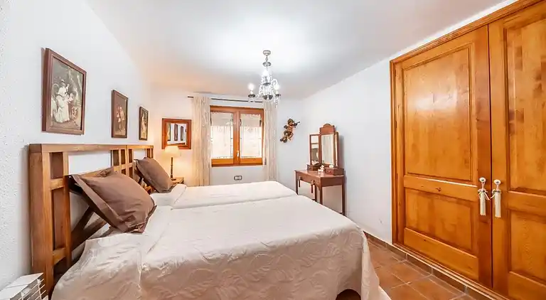 Cottage in Argençola