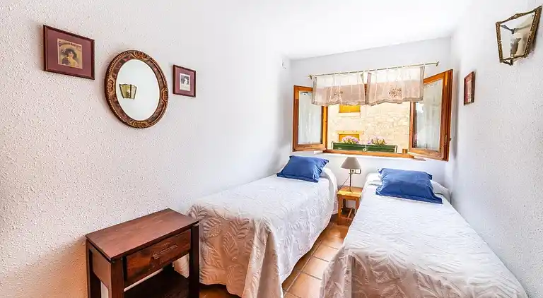 Cottage in Argençola