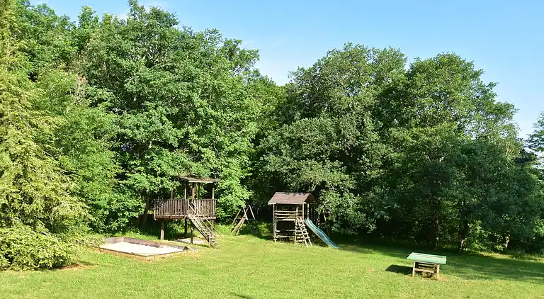 Holiday home in Saint-Cirq-Madelon