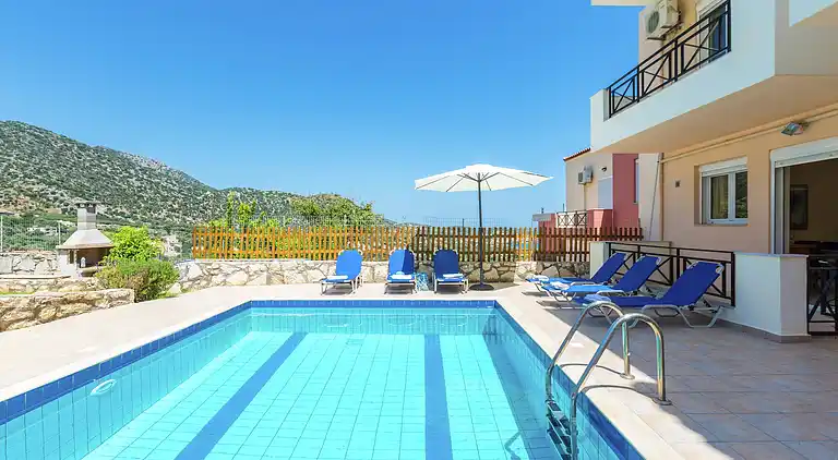 Villa in Τοπική Κοινότητα Μελιδονίου