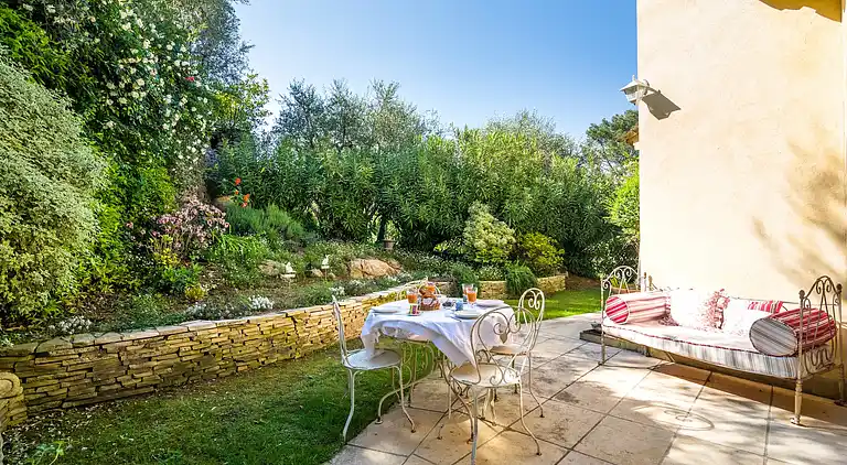 Villa in La Roquette-sur-Siagne