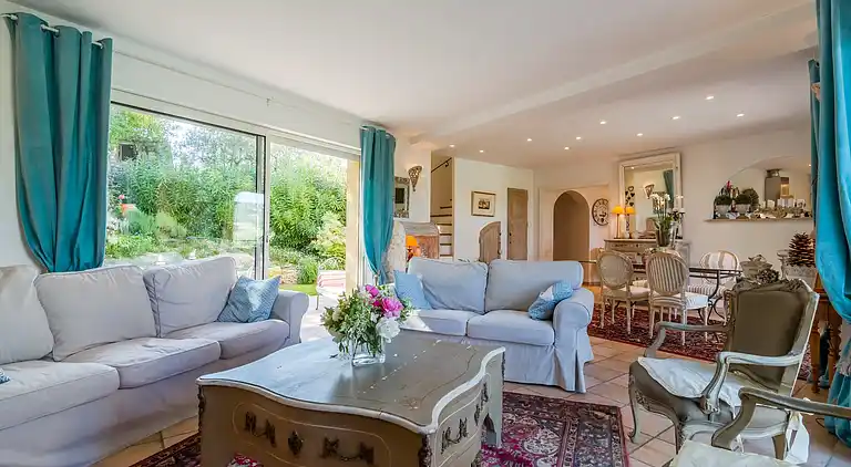 Villa in La Roquette-sur-Siagne