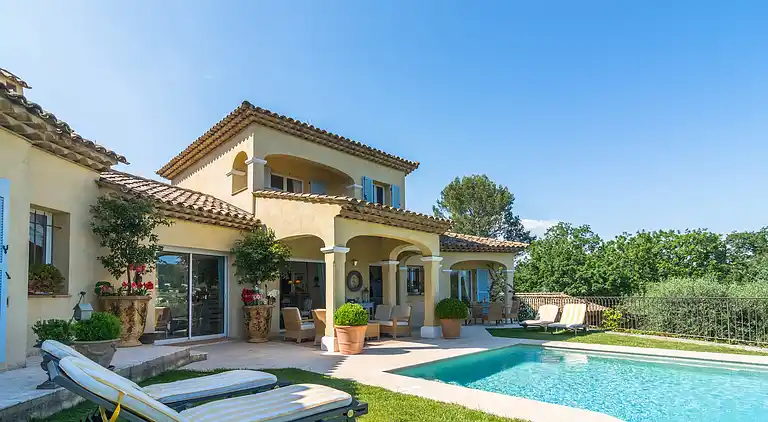 Villa in La Roquette-sur-Siagne