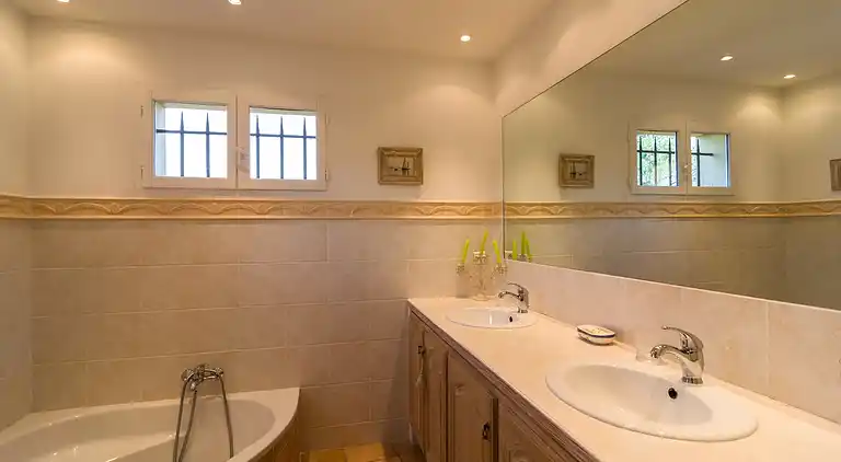 Villa in La Roquette-sur-Siagne