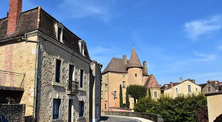 Manor house in Sagelat