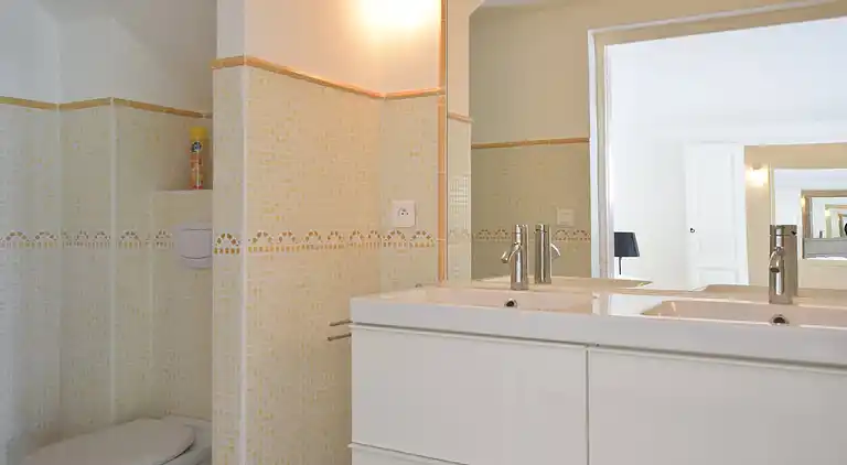 Ferielejlighed i Ferrassières