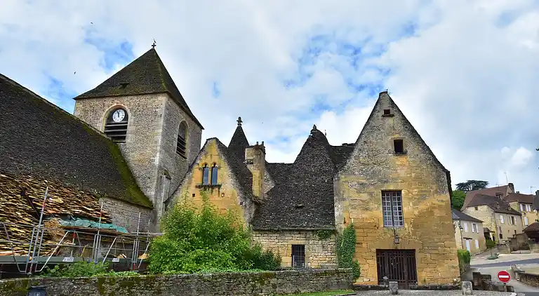 Holiday home in Saint-Crépin-et-Carlucet