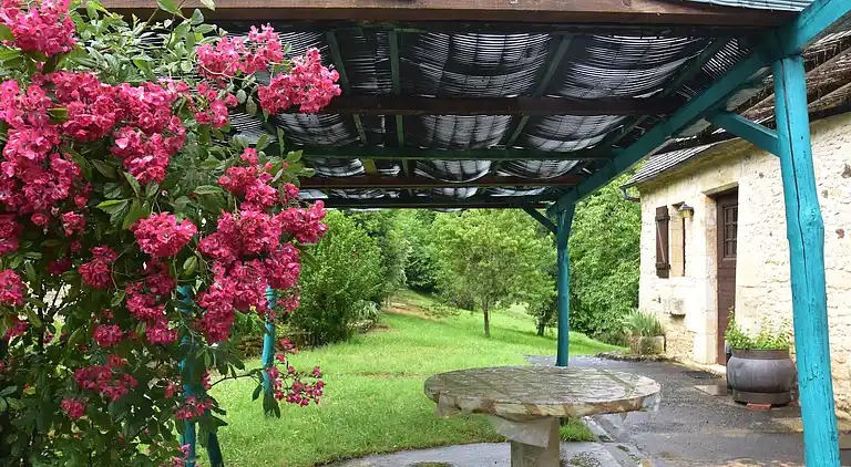 Holiday home in Saint-Crépin-et-Carlucet