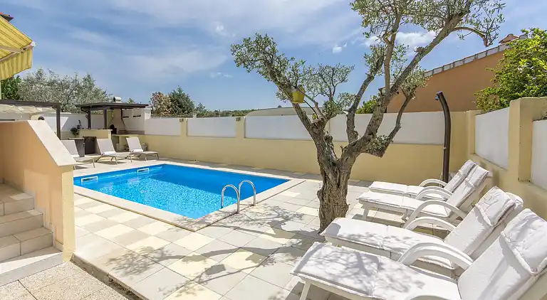 Ferielejlighed i Rošini