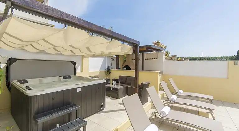 Ferielejlighed i Rošini