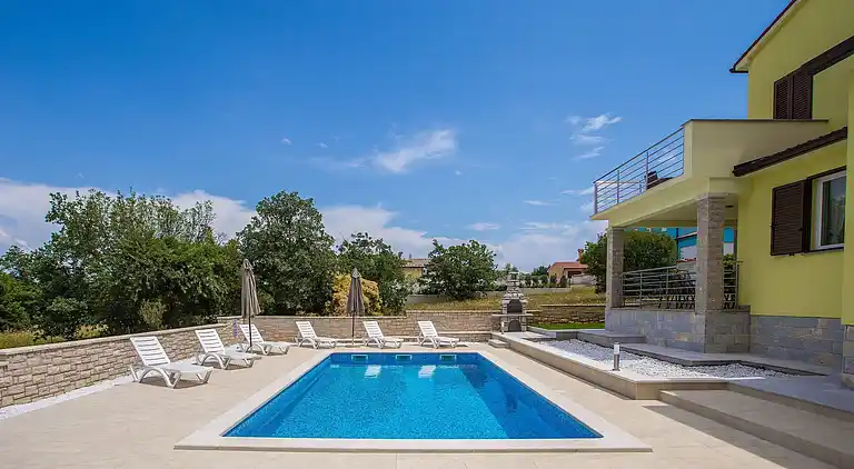 Sommerhus i Kapelica