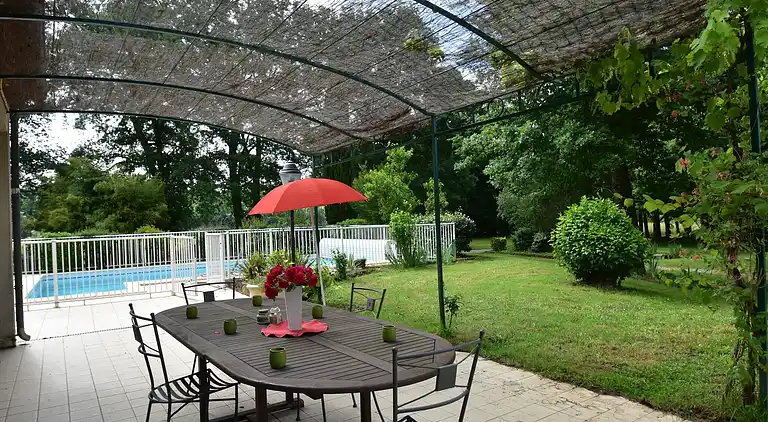 Bungalow in Souillac