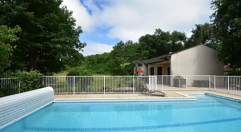 Bungalow in Souillac