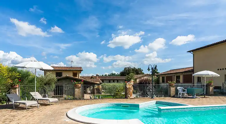 Herregård i Ramazzano - Le Pulci