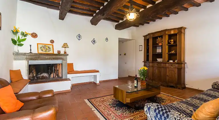 Farm house in Bucine