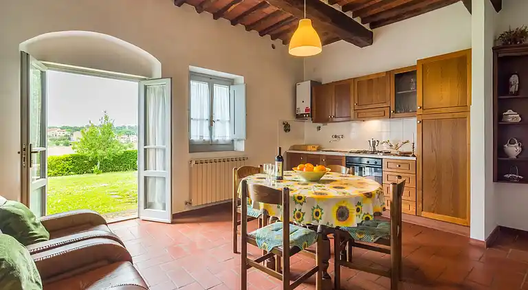 Farm house in Bucine