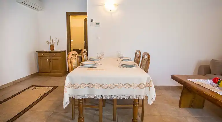 Gårdhus i Jakići Dolinji