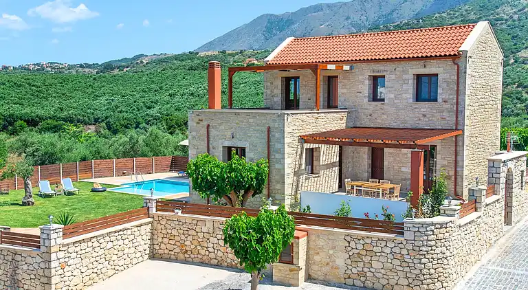 Villa in Kavallos
