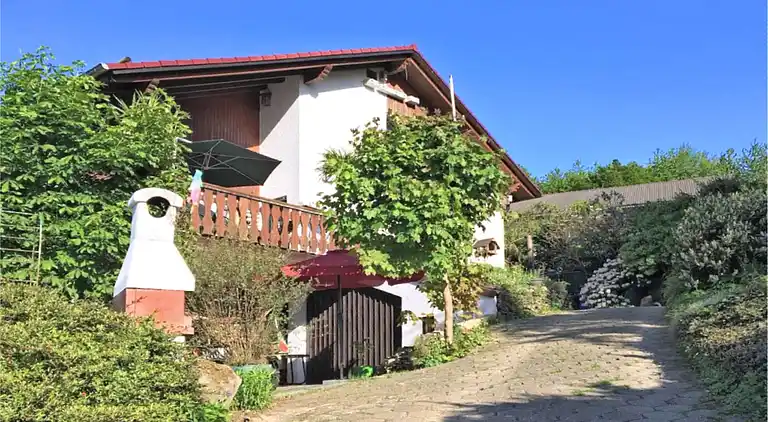 Ferienwohnung in Ellar