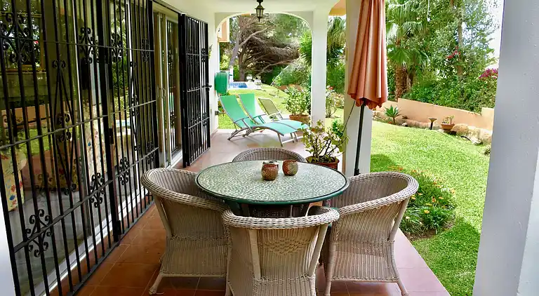 Villa in Urbanización Cerrado de Elviria