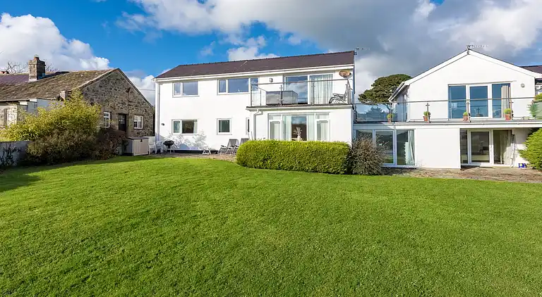 Holiday home in Abersoch