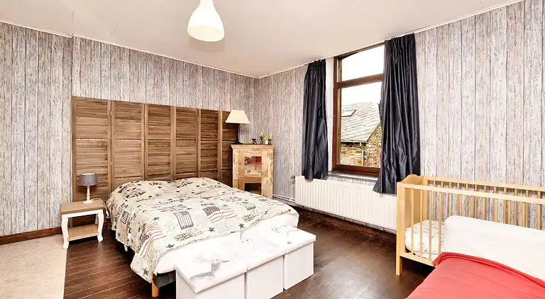 Holiday home in Menil