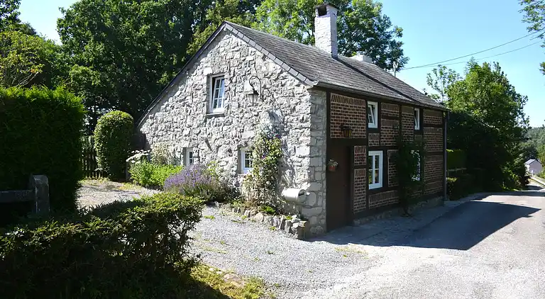 Hytte i Han-sur-Lesse