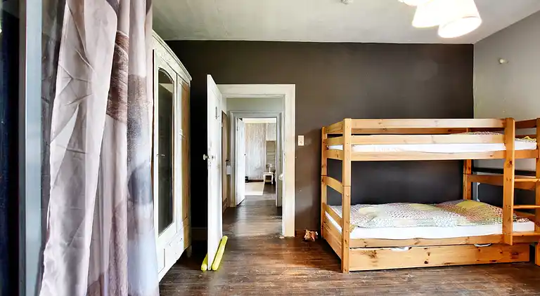 Holiday home in Menil