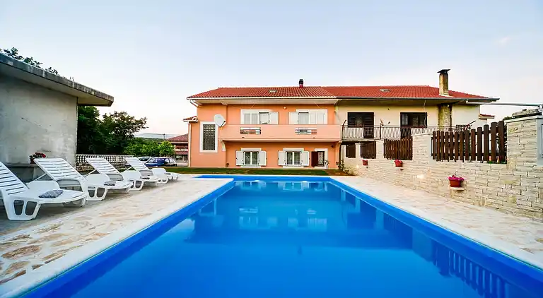 Ferielejlighed i Posedarje