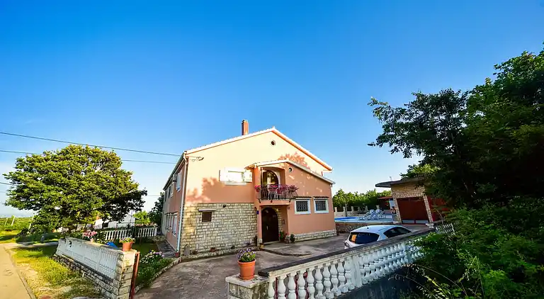 Ferielejlighed i Posedarje