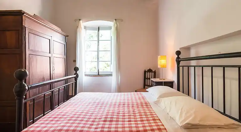 Farm house in Carmignano