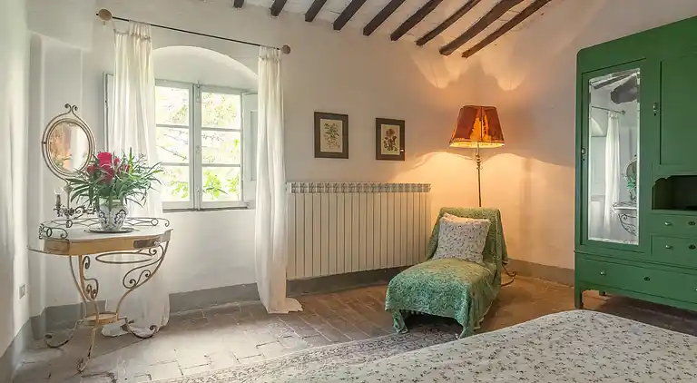 Farm house in Carmignano