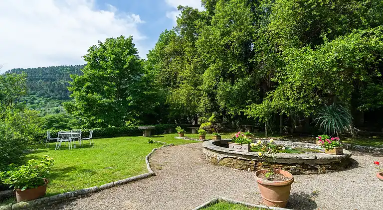 Farm house in Carmignano