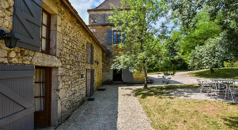 Gårdhus i Saint-Cernin