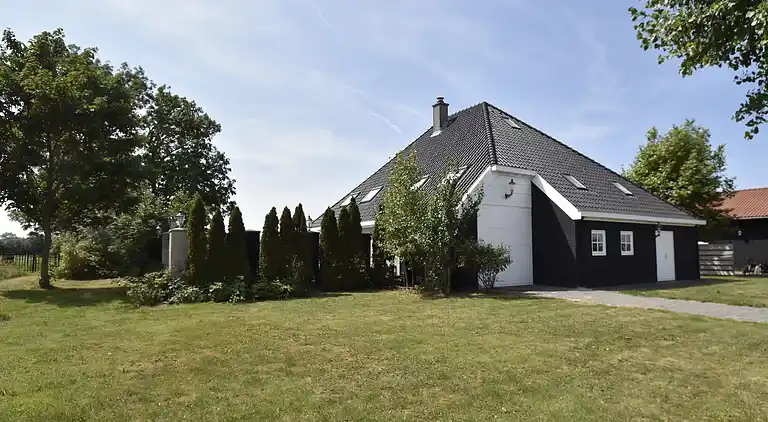 Farm house in Schoorl