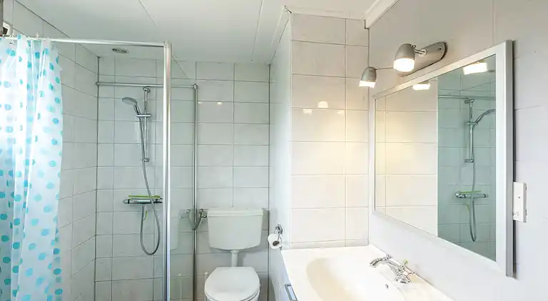 Holiday home in Wolphaartsdijk