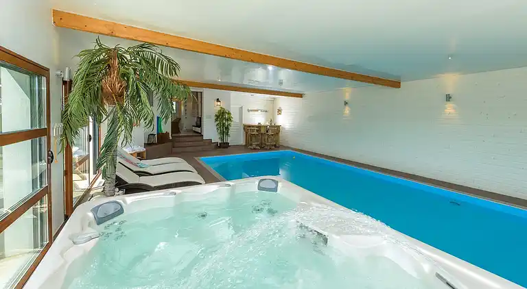 Villa in Plounéour-Trez