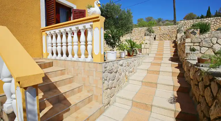 Appartement in Tribanj