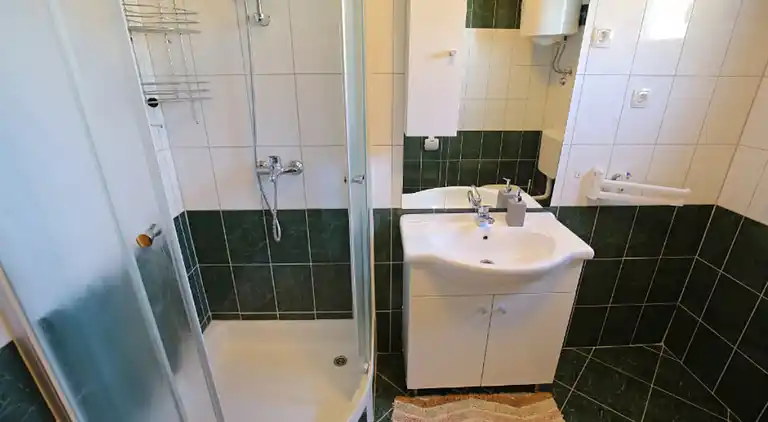 Appartement in Tribanj