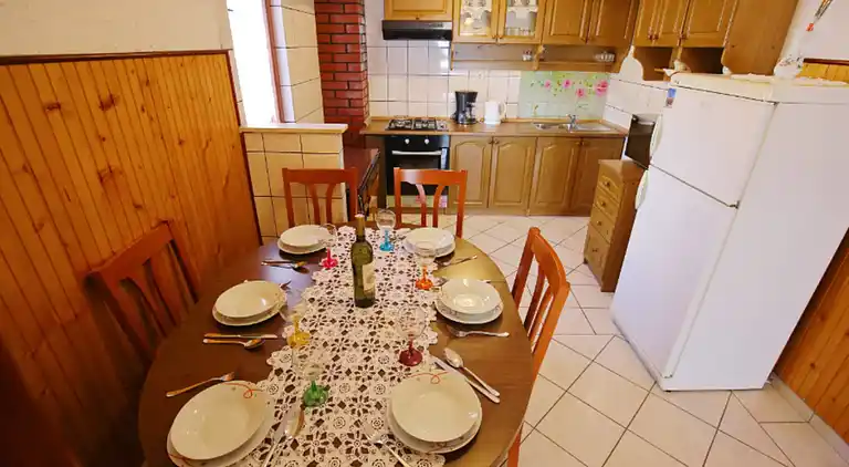 Appartement in Tribanj