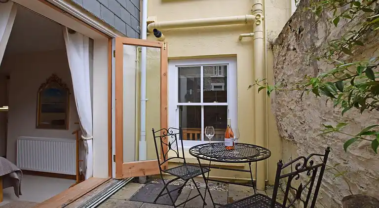 Apartment in Dartmouth