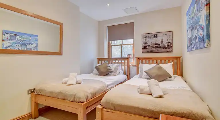 Apartment in Dartmouth